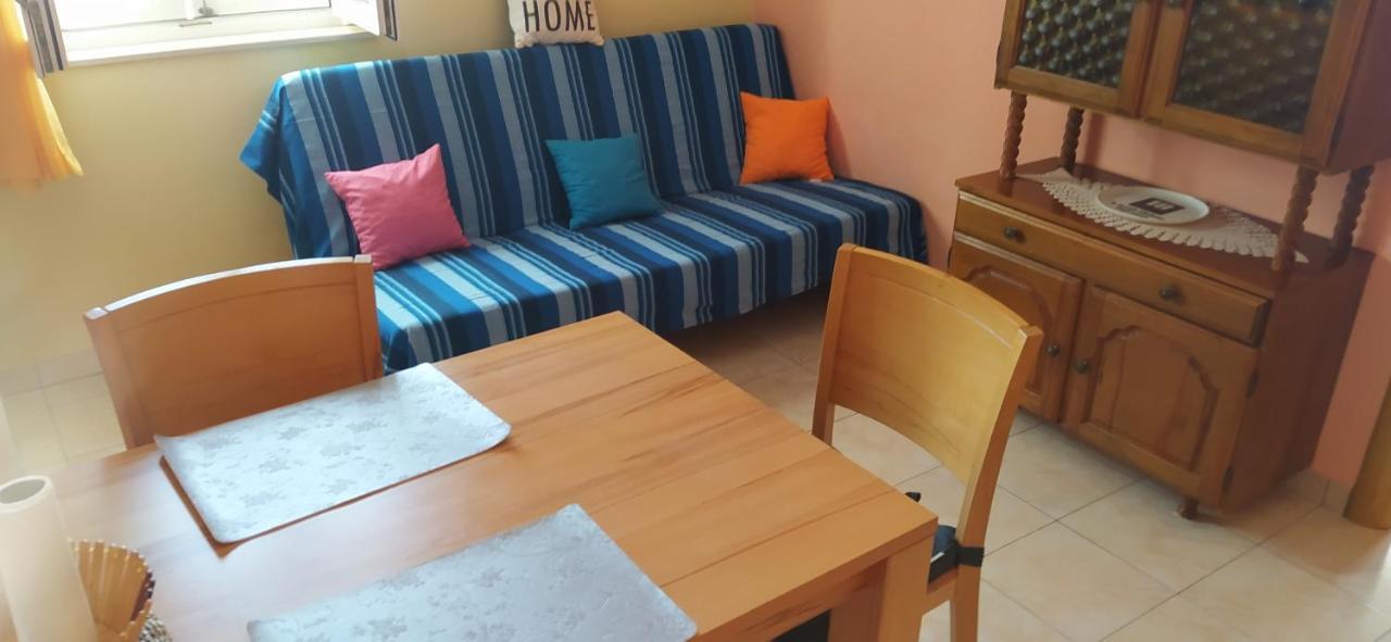 أوميس Apartments Ivka المظهر الخارجي الصورة