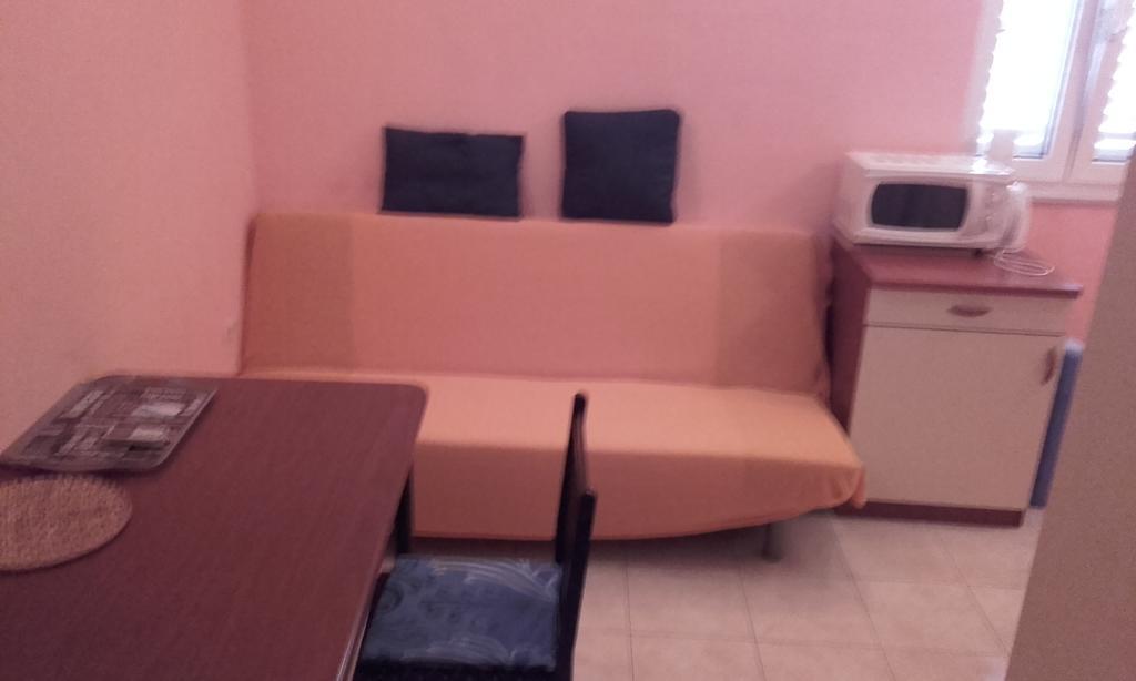 أوميس Apartments Ivka المظهر الخارجي الصورة