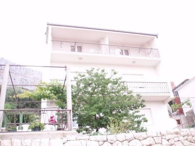 أوميس Apartments Ivka المظهر الخارجي الصورة